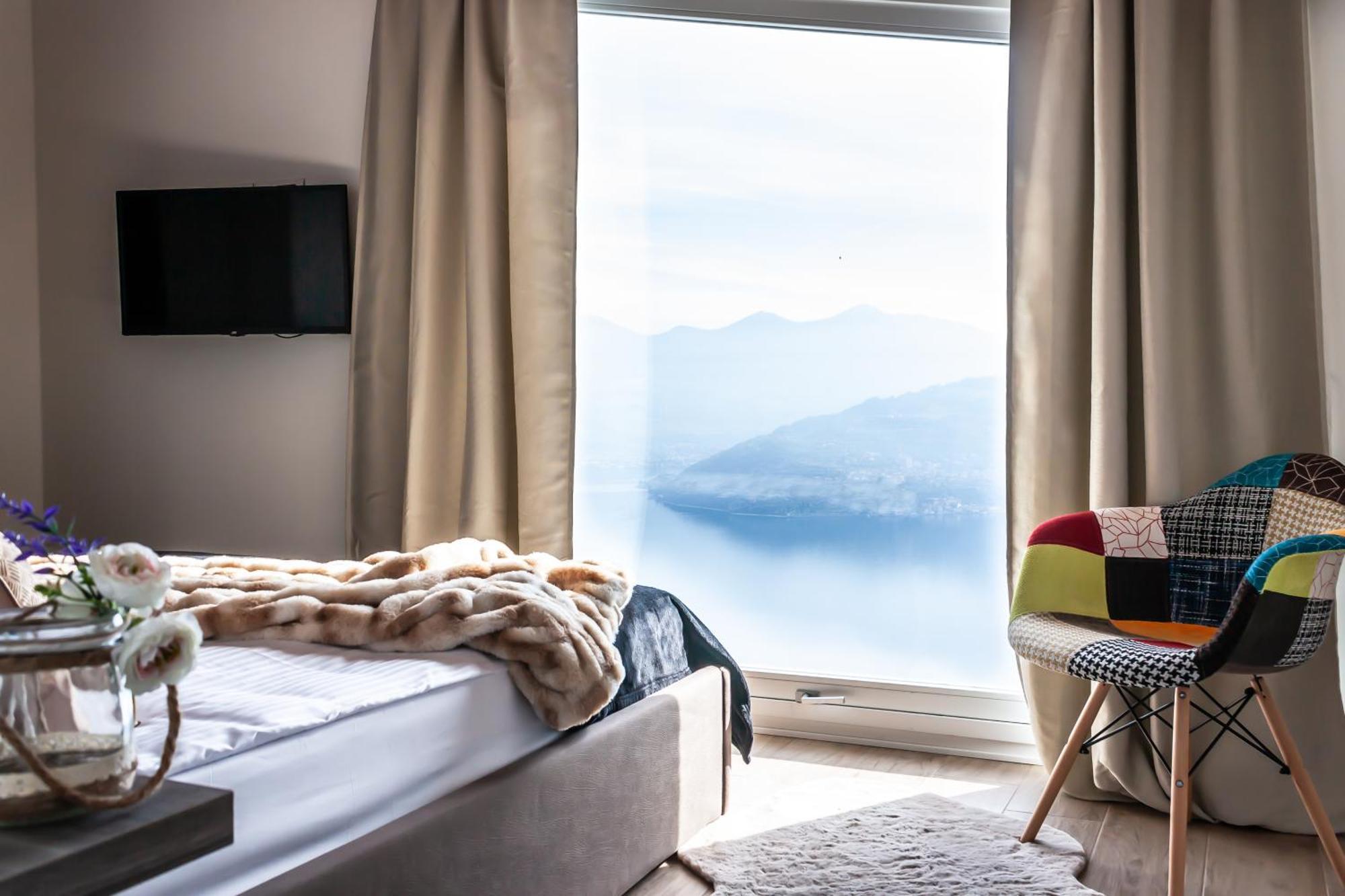 Mia Isola With Lake View, Garden And Swimming Pool Parzanica Экстерьер фото